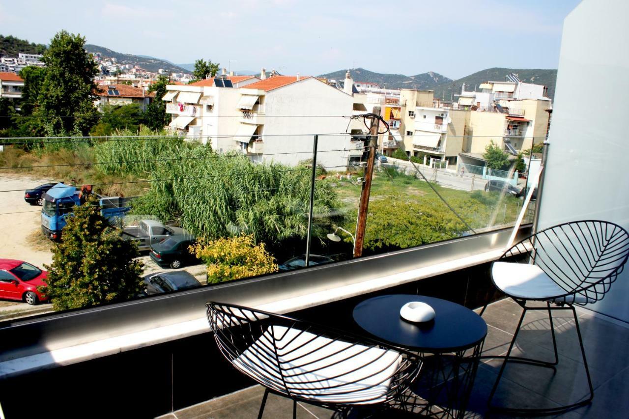 Glykanisos Suites Nea Peramos (Macedonia) Exterior foto